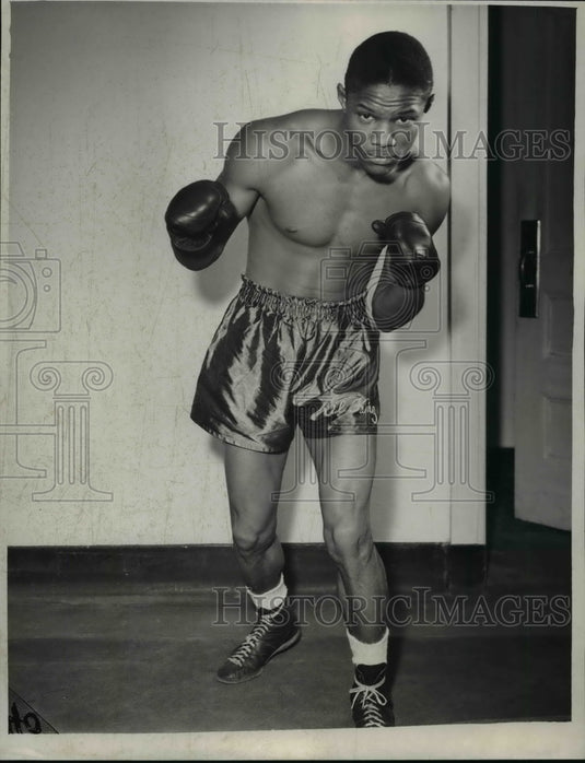1945 Press Photo Al King - cvb64843- Historic Images