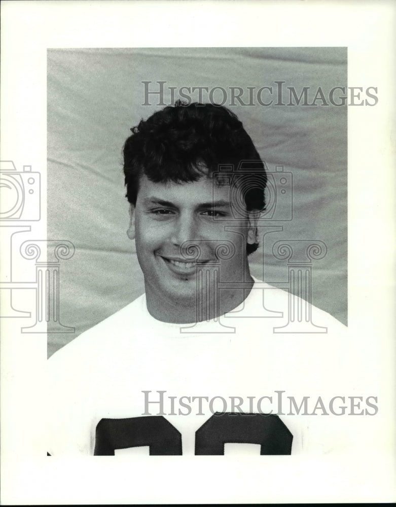 1985 Press Photo Football player - cvb65147- Historic Images