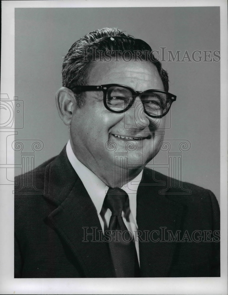 1975 Press Photo Early Wynn, former Cleveland Indians pitcher - cvb65966- Historic Images