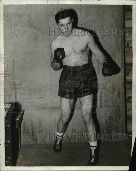 1942 Press Photo Paul "Buddy" Komar of Pittsburgh, National AAU Heavyweight- Historic Images