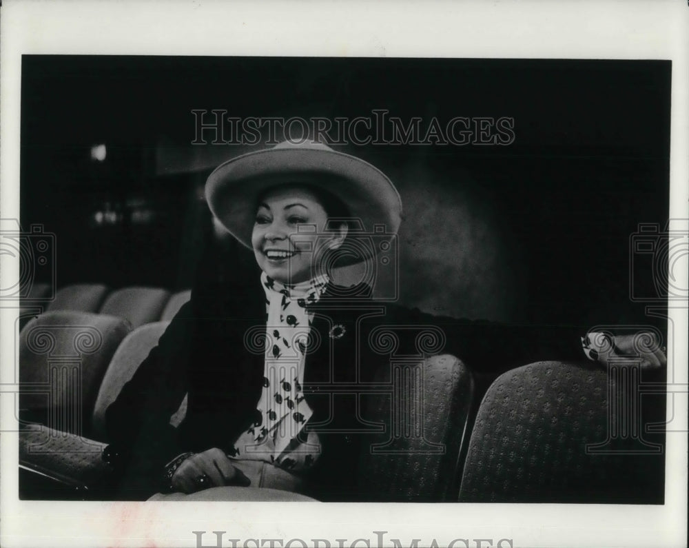 1973 Press Photo Mimi Hines stars in The Prisoners of Second Avenue - cvp20826- Historic Images