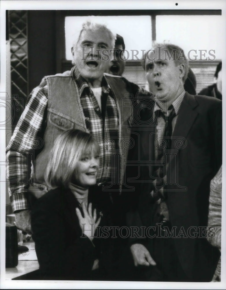 Press Photo Jane Curtain John Lithgow John Raitt on 3rd Rock from the Sun- Historic Images