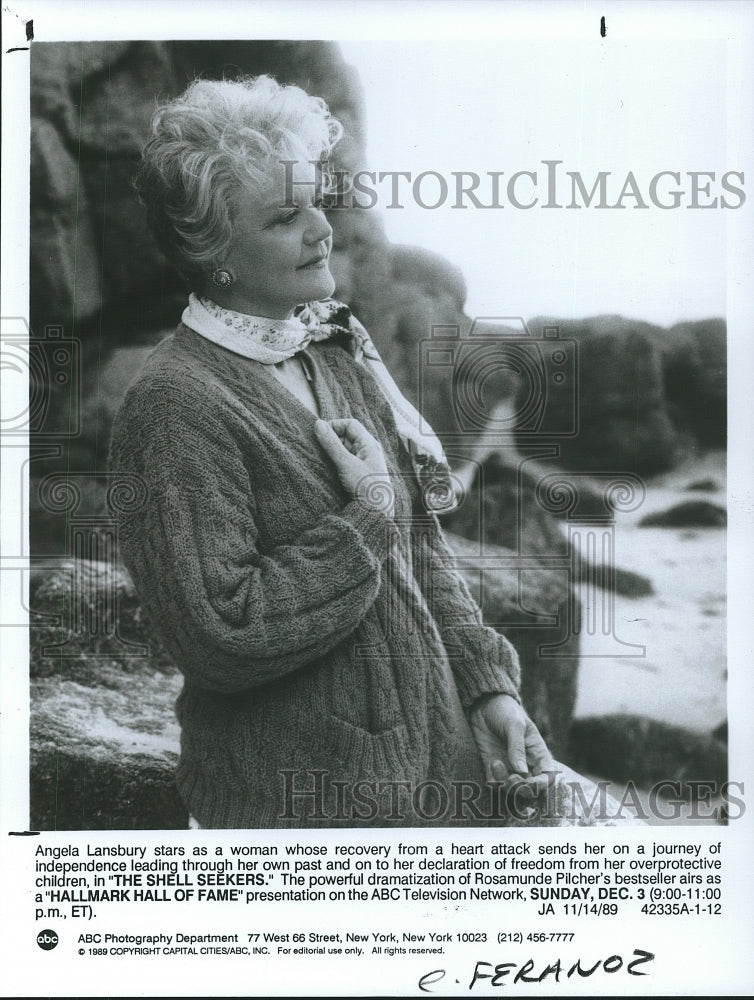 1989 Press Photo Angela Lansbury on The Shell Seekers- Historic Images