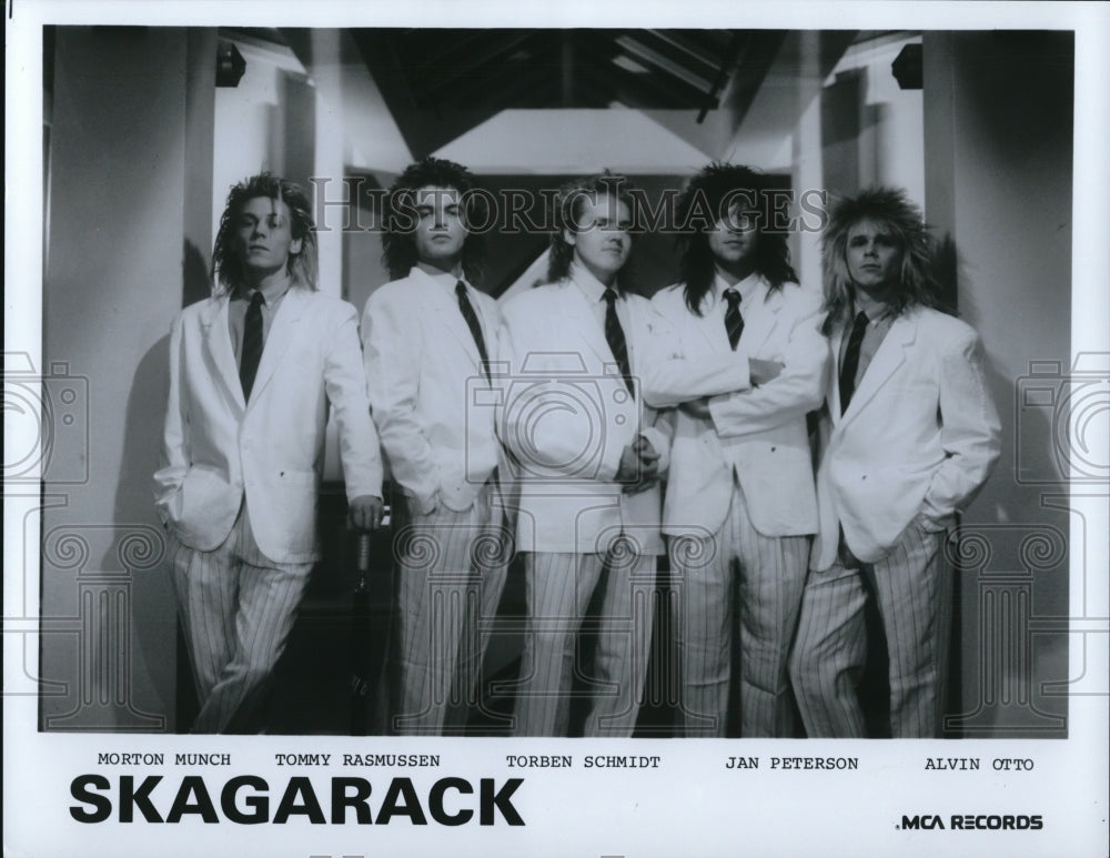 1987 Press Photo Skagarack- Historic Images