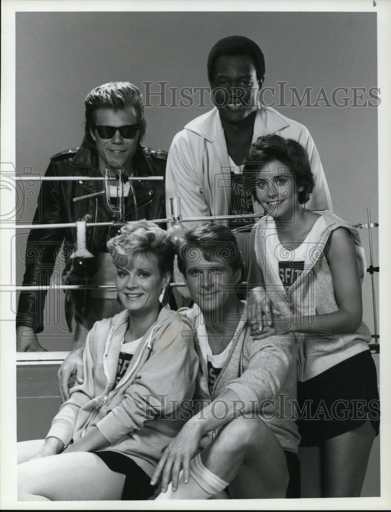1985 Press Photo Mark Thomas Miller, Kevin Peter &quot;Experiment with Misfits&quot;- Historic Images