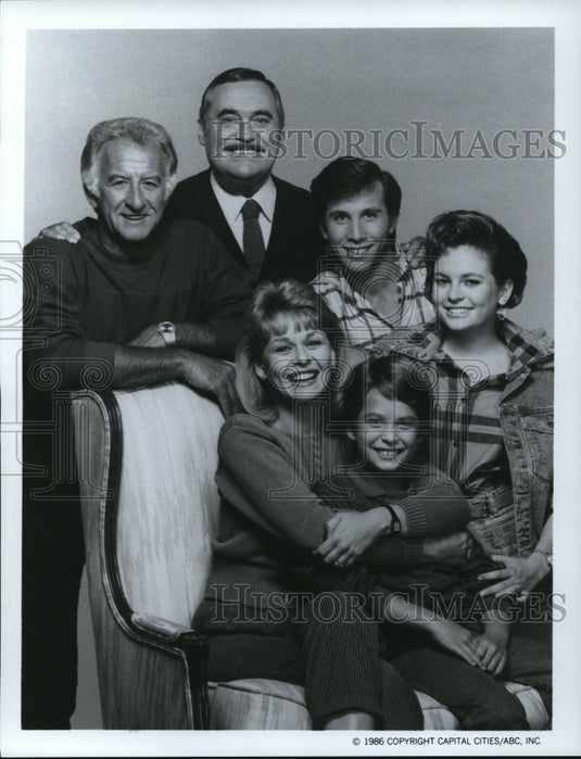 1986 Press Photo Bob Uecker, Christopher Hewett, Rob Stone, Tracy Wells, Brice- Historic Images