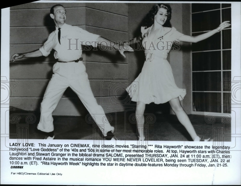 1942 Press Photo Rita Hayworth in You Were Never Lovelier - cvp29140