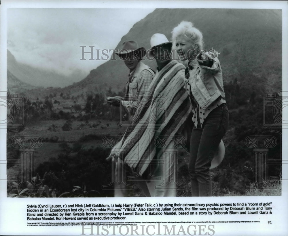 1987 Press Photo Cyndi Lauper Jeff Goldblum Peter Falk In Vibes- Historic Images