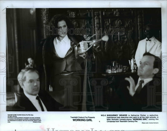 1989 Press Photo Sigourney Weaver in "Working Girl"- Historic Images