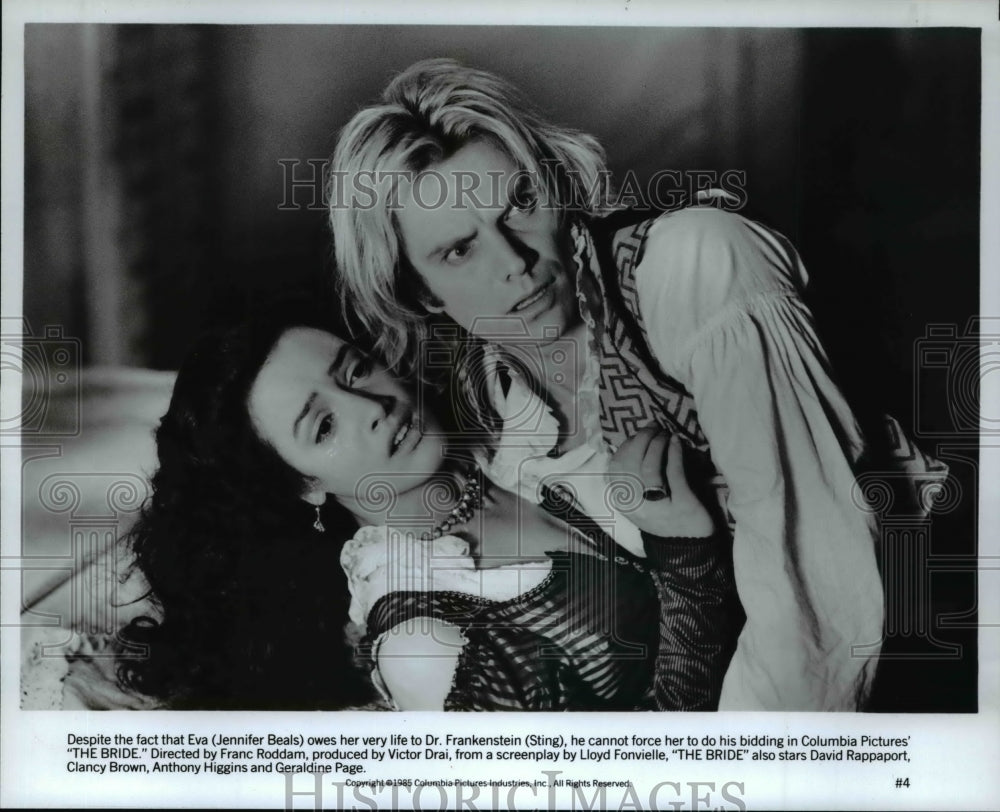 1985 Press Photo Columbia Pictures presents Jennifer Beals and Sting in The- Historic Images