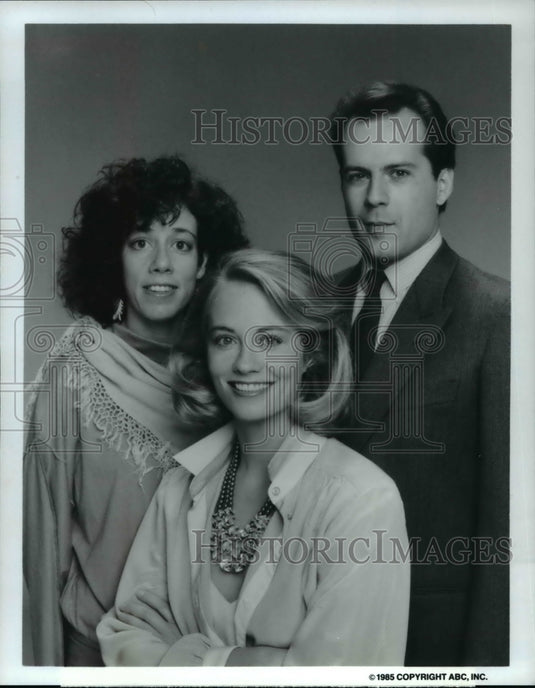 1985 Press Photo Allyce Beasley Cybill Shepard Bruce WIllis Moonlighting- Historic Images