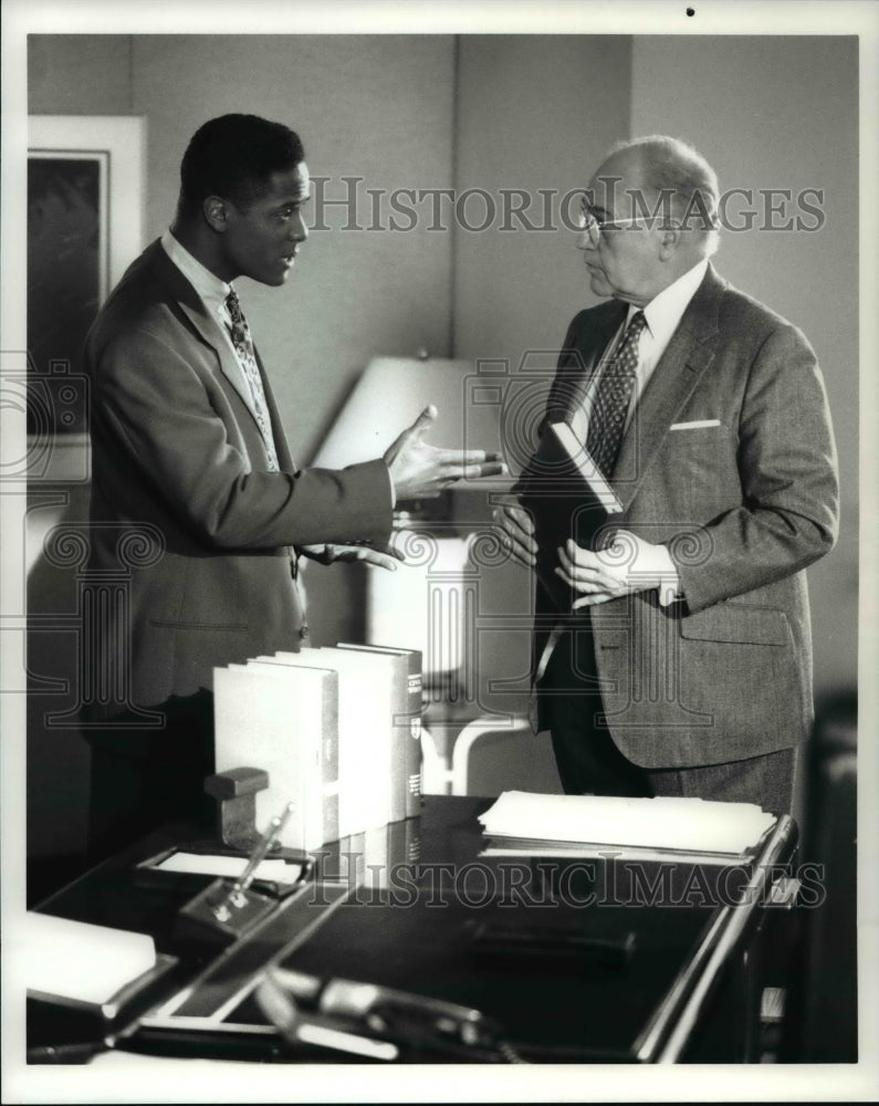 Undated Press Photo Blair Underwood, Richard Dysart in L.A. Law- Historic Images