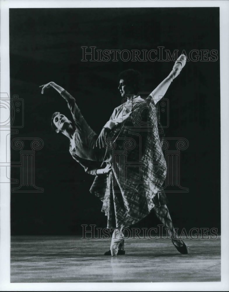1986 Press Photo Margaret Barbferi and Alain Dubreuil in &quot;Flowers of the Forest&quot;- Historic Images