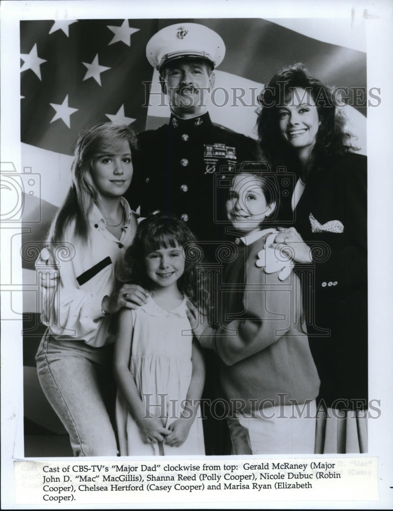 1989 Press Photo Gerald McRaney, Polly Cooper &amp; Cast of Major Dad - cvp31880- Historic Images