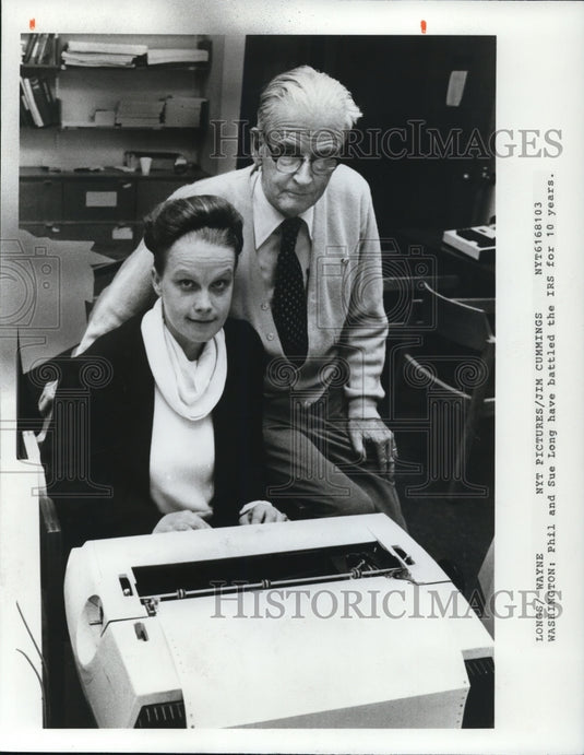 1981 Press Photo Phil and Sue Long have battled the IRS for 10 Years - cvp31986- Historic Images