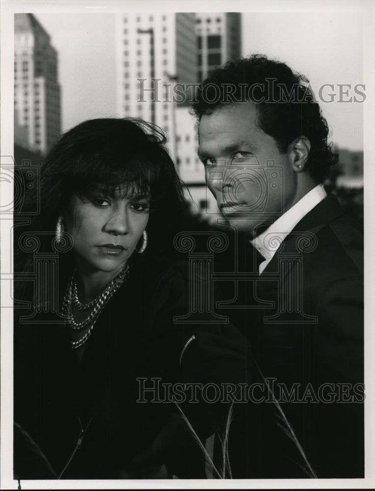 1988 Press Photo Olivia Brown and Phillip Michael Thomas in Miami Vice- Historic Images