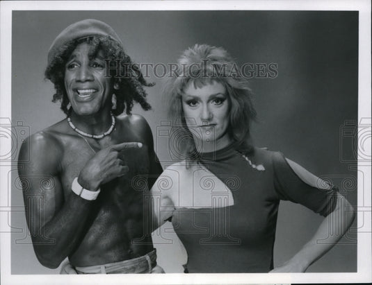 1982 Press Photo Darrow Igus and Brandis Kemp on Fridays Special Edition- Historic Images