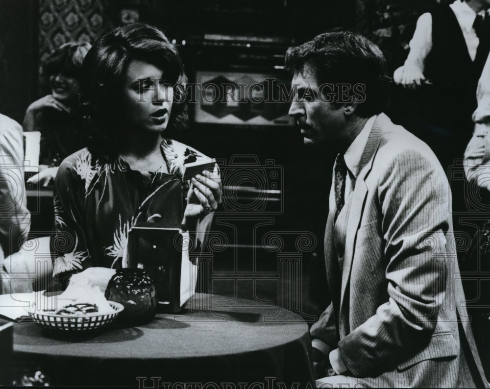 Press Photo CBS presents My Wife Next Door with Lee Purcell and Granville Van- Historic Images