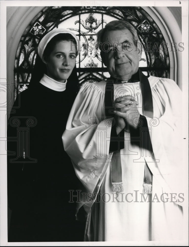 1989 Press Photo Tom Bosley and Tracy Nelson star in Father Dowling Mysteries- Historic Images