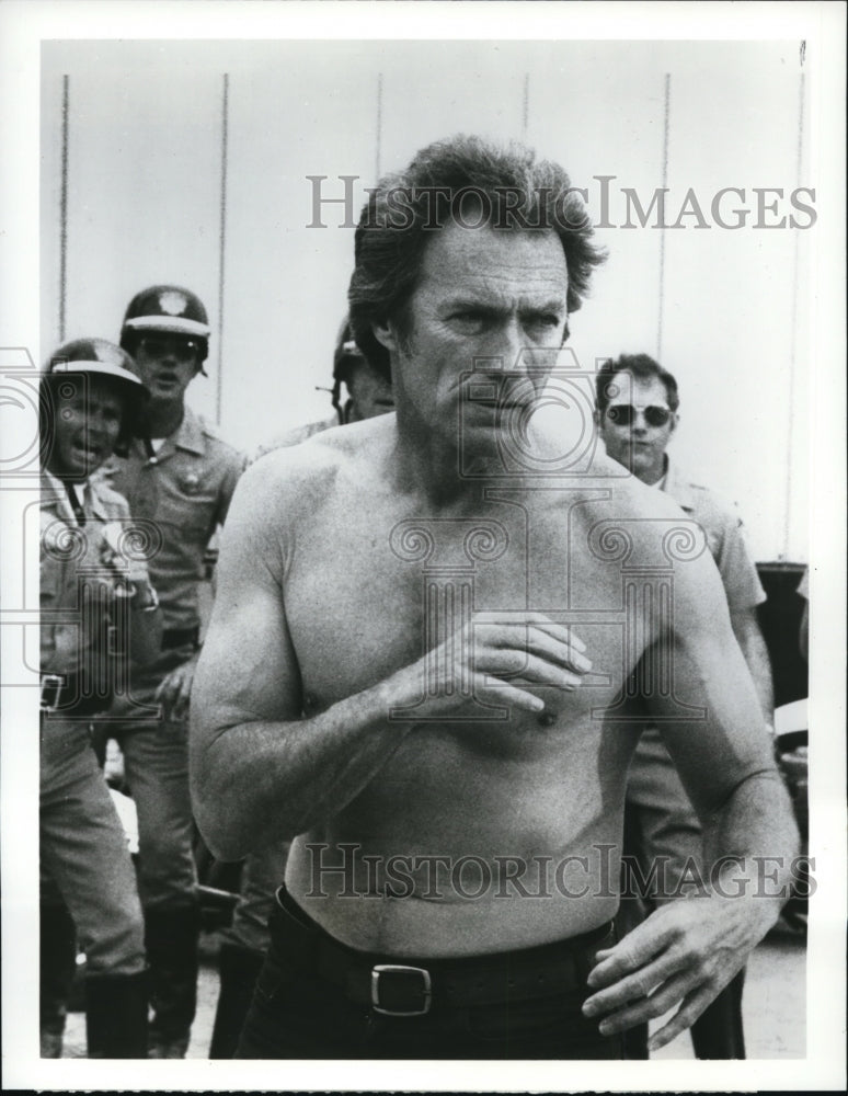 1988 Press Photo Clint Eastwood in Any Which Way You Can on CBS - cvp34386- Historic Images