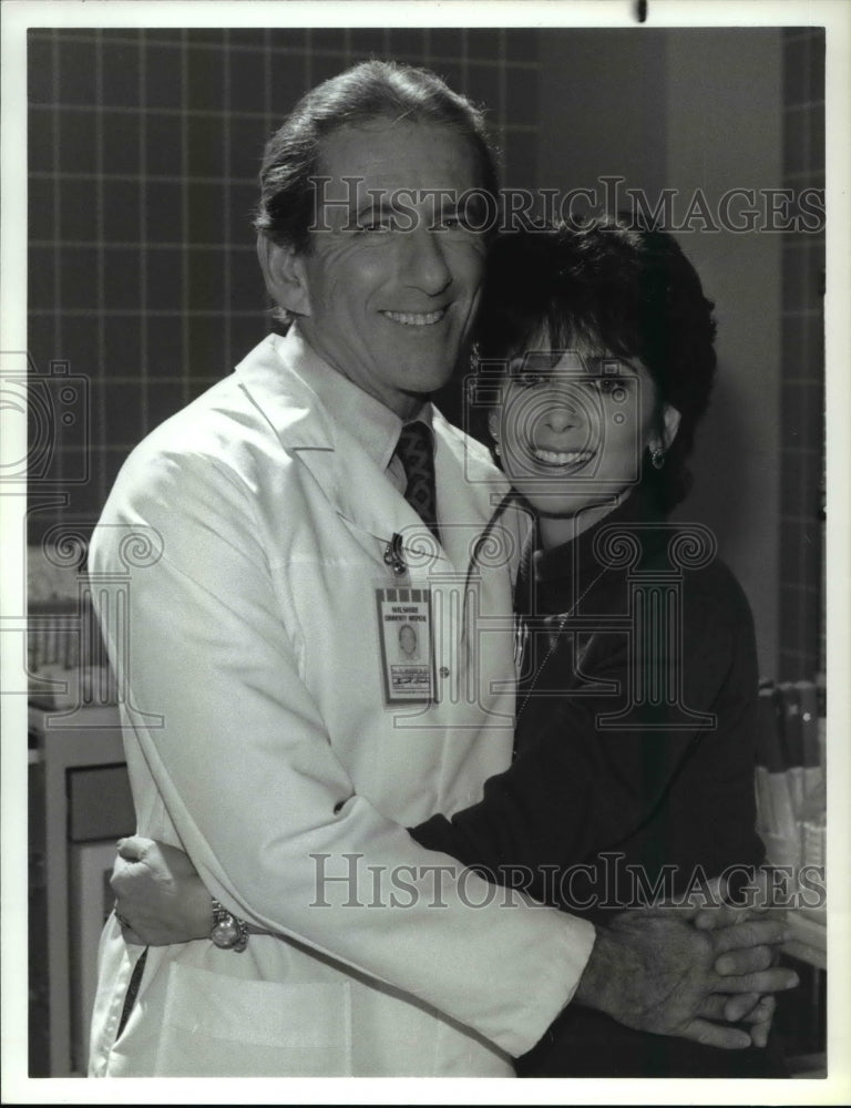 1989 Press Photo Barry Newman and Suzanne Pleshette in Nightingales - cvp34826- Historic Images