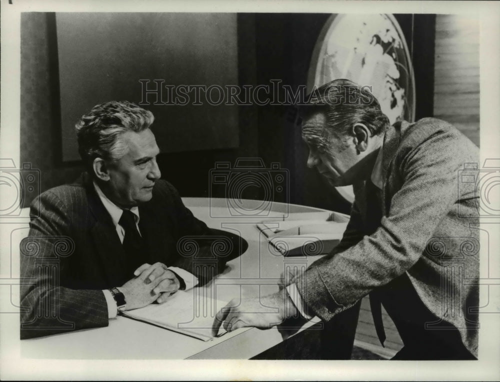 Undated Press Photo News Desk - cvp35025- Historic Images