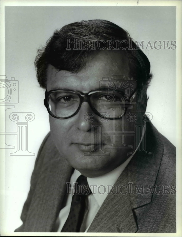 1987 Press Photo Bill Rubens Vice President NBC Research- Historic Images