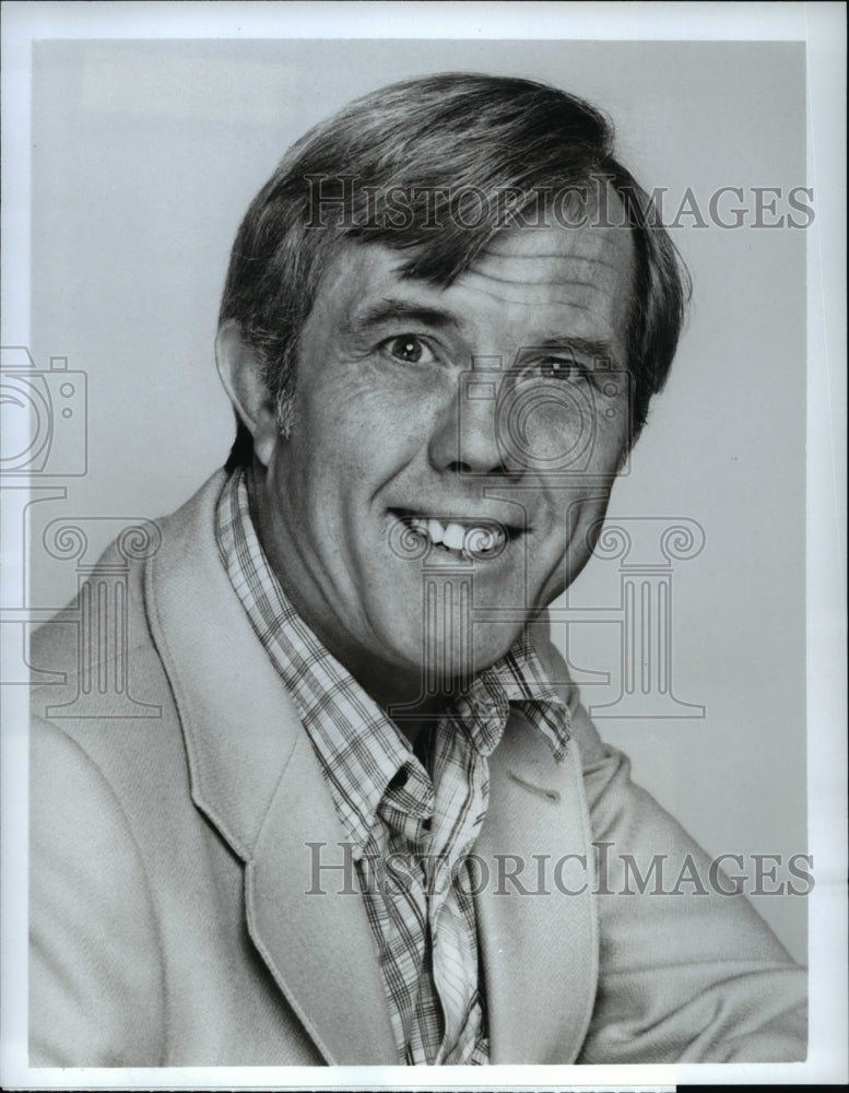 1982 Press Photo Dennis Fimple in Matt Houston - cvp35379- Historic Images