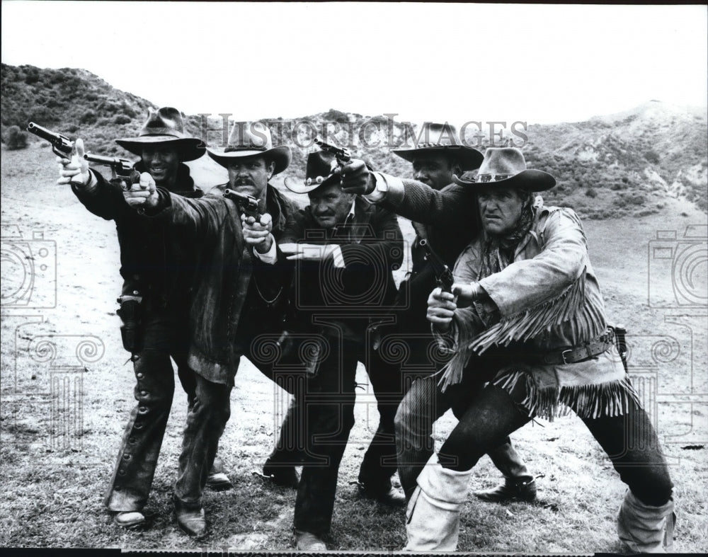 1986 Press Photo Patrick House William Lucking Rod Taylor and Richard Roundtree- Historic Images