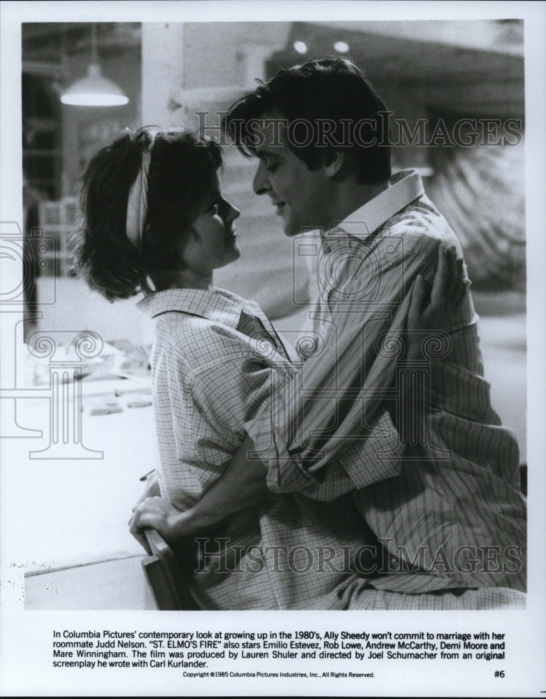1985 Press Photo Ally Sheedy &amp; Judd Nelson in St Elmo&#39;s Fire - cvp37413- Historic Images