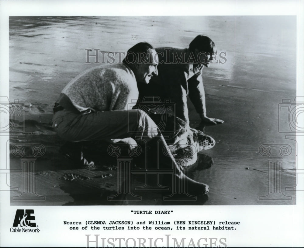 1989 Press Photo Turtle Diary Glenda Jackson Ben King - cvp37581- Historic Images