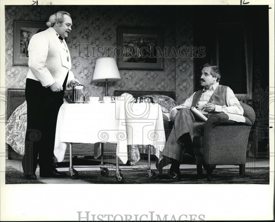 1983 Press Photo Kurt Knudson Hal Linden Room Service - cvp38330- Historic Images