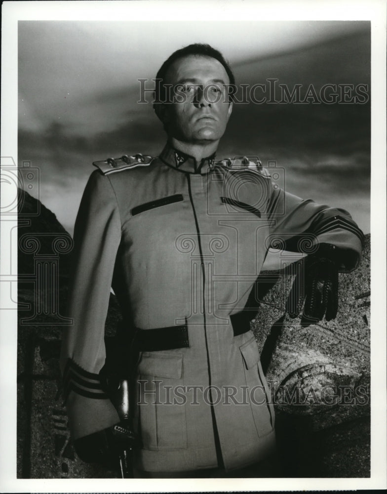 1985 Press Photo Jonathon Banks in Otherworld - cvp38491- Historic Images