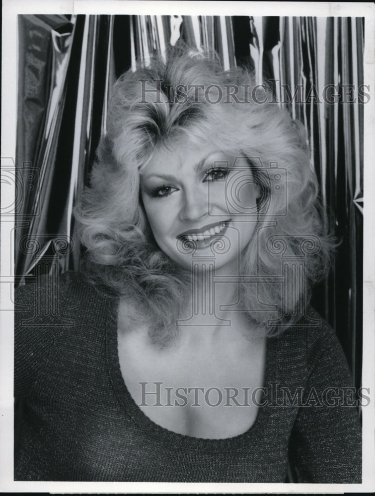 1982 Press Photo Rachel Dennison in 9 to 10 - cvp38538- Historic Images