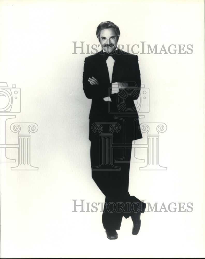 1988 Press Photo Hal Linden - cvp38591- Historic Images