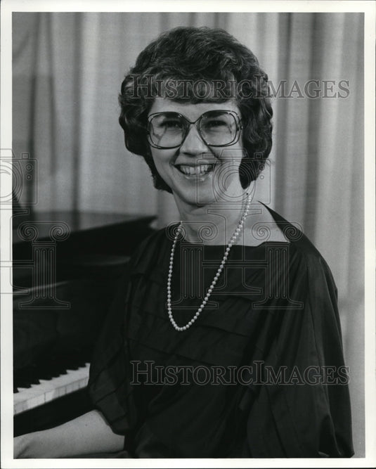 1986 Press Photo Margaret Limkemann - cvp38625- Historic Images