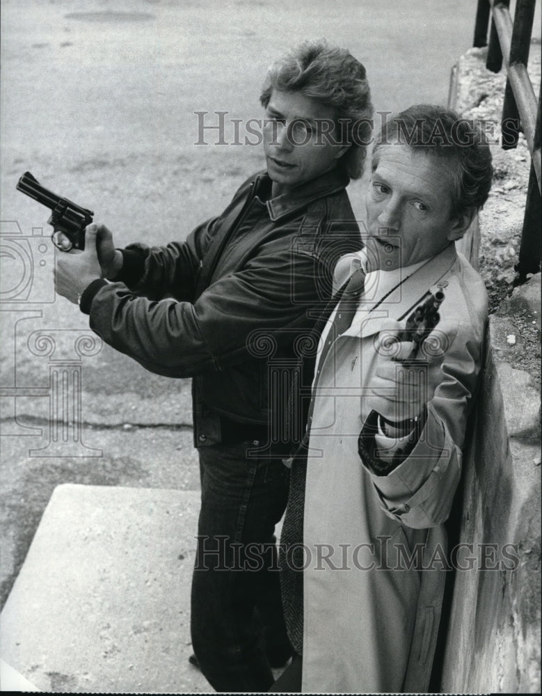 1987 Press Photo Jeff Wincott Scotty Hylands in Night Heat - cvp38786- Historic Images