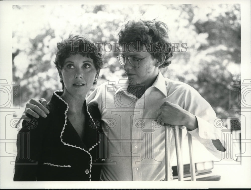 1987 Press Photo Elinor Donahue Robert Macnaughton &quot;Hear Me Cry&quot; - cvp39668- Historic Images