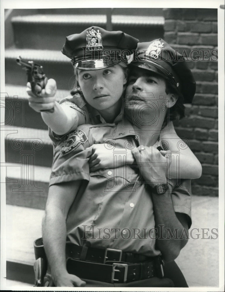 1986 Press Photo Karen Young &amp; Bruce MacVittie in The Equalizer - cvp40032- Historic Images