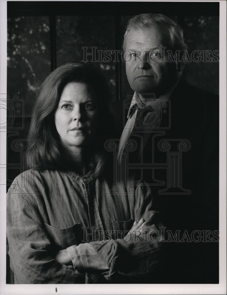 Undated Press Photo JoBeth Williams and Brian Dennehy in Lying in Wait- Historic Images
