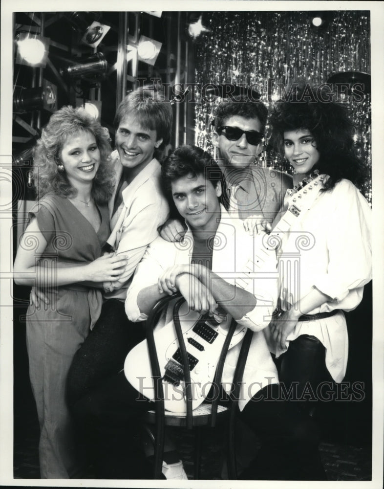 1984 Press Photo Valerie Stephenson Cain Devore John Stamos &quot;Dreams&quot; - cvp40397- Historic Images