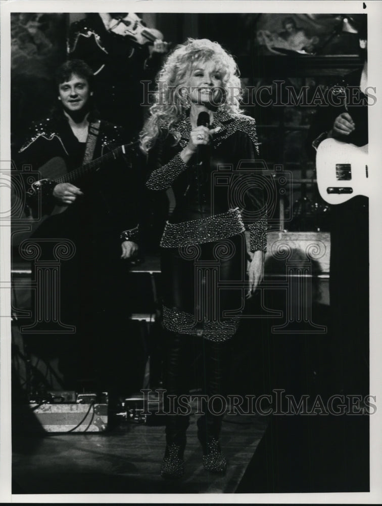 1989 Press Photo Dolly Parton on Saturday Night Live - cvp40677- Historic Images