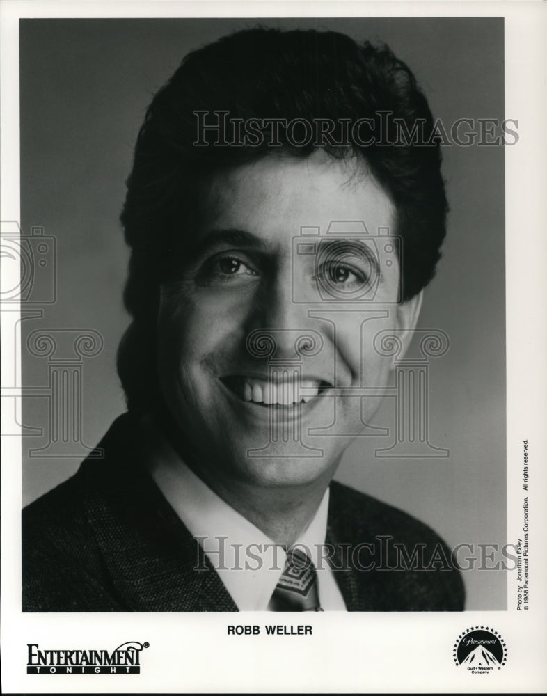 1988 Press Photo Robb Weller host of Entertainment Tonight TV show - cvp40826- Historic Images