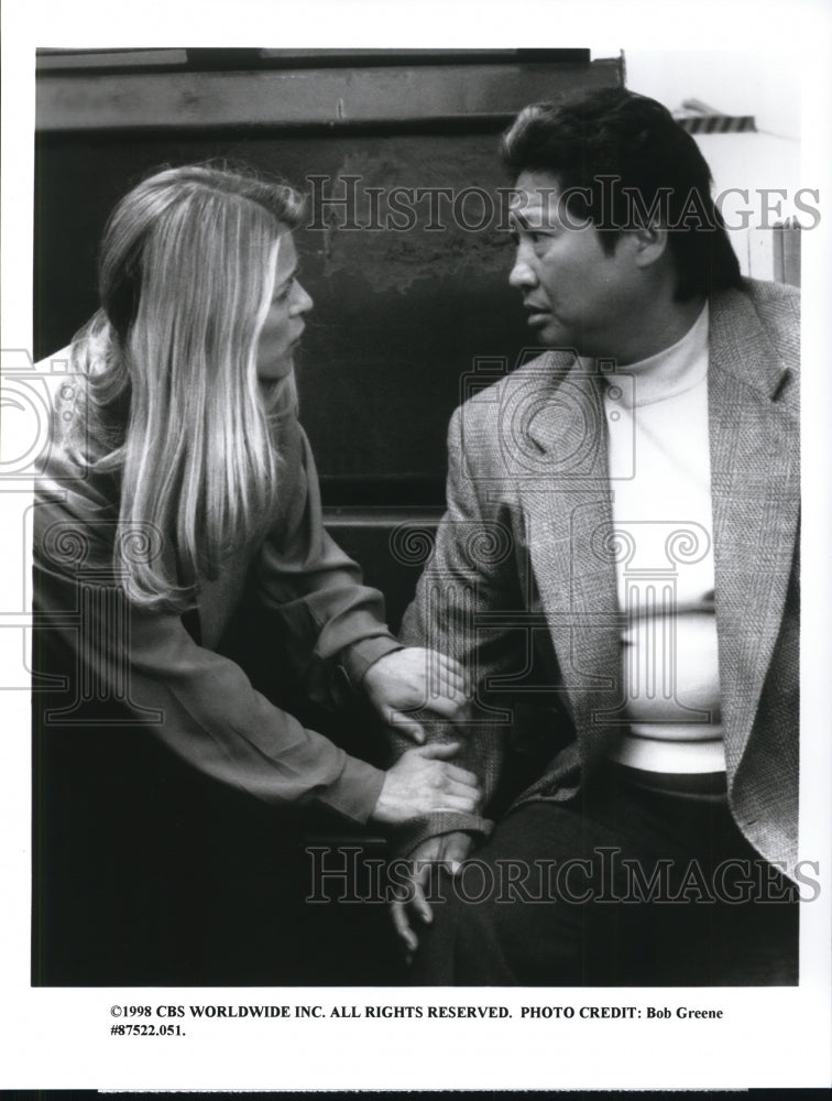 Press Photo Sammo HUng and Tammy Lauren in CBS&#39;s Martial Law - cvp41002- Historic Images