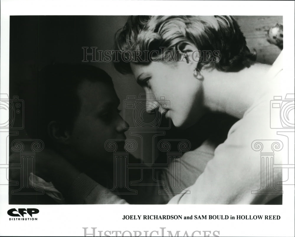 Undated Press Photo Joely Richardson and Sam Bould star in Hollow Reed- Historic Images