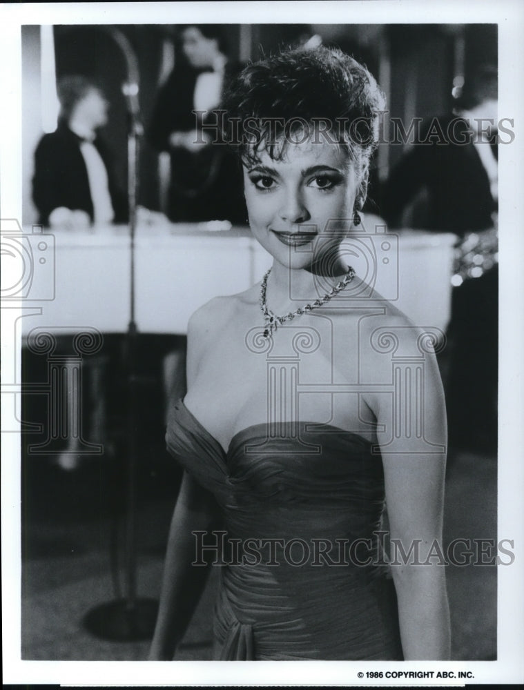 1986 Press Photo Emma Samms stars in The Colbys The Outcast episode - cvp43726- Historic Images