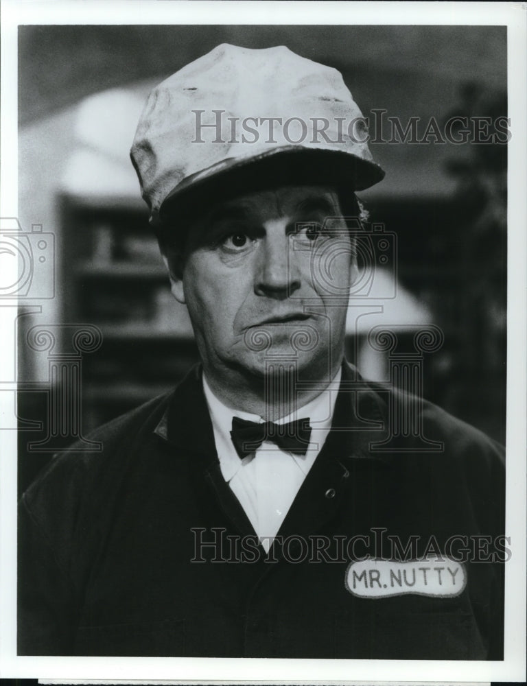 1988 Press Photo Paul Dooley American Actor stars on Coming of Age TV show- Historic Images