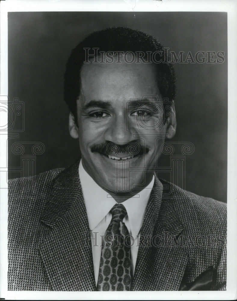 1986 Press Photo Tim Reid stars as Frank Parrish in Frank&#39;s Place TV show- Historic Images