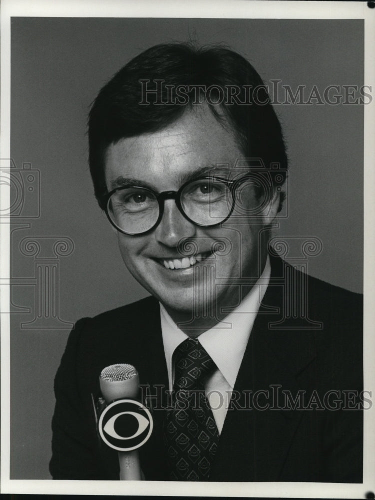 Undated Press Photo Tim Ryan Sportscaster for CBS Sports - cvp44192- Historic Images