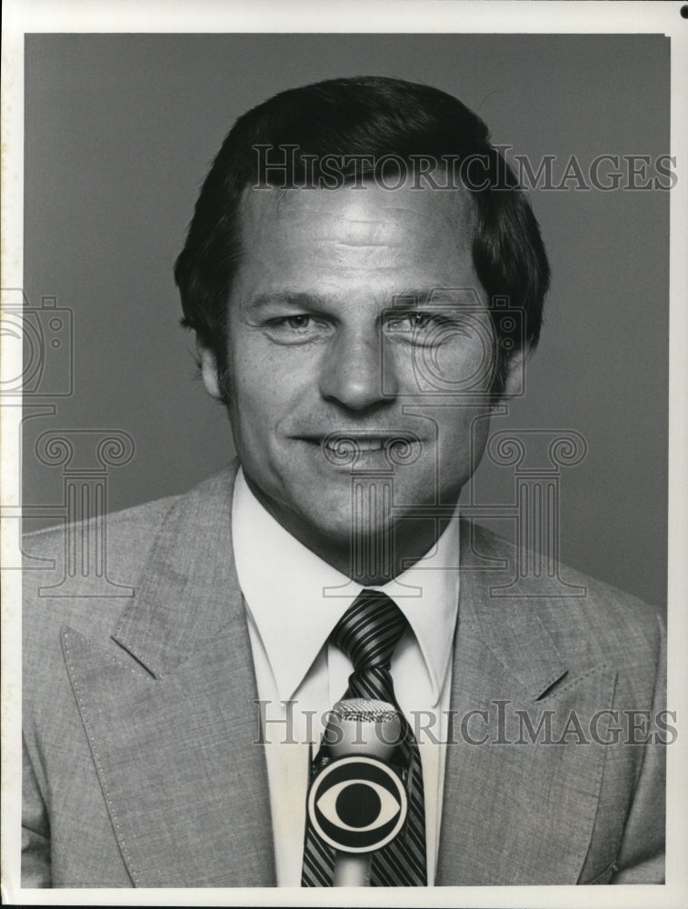 Undated Press Photo John Morris sportscaster for CBS Sports - cvp44193- Historic Images